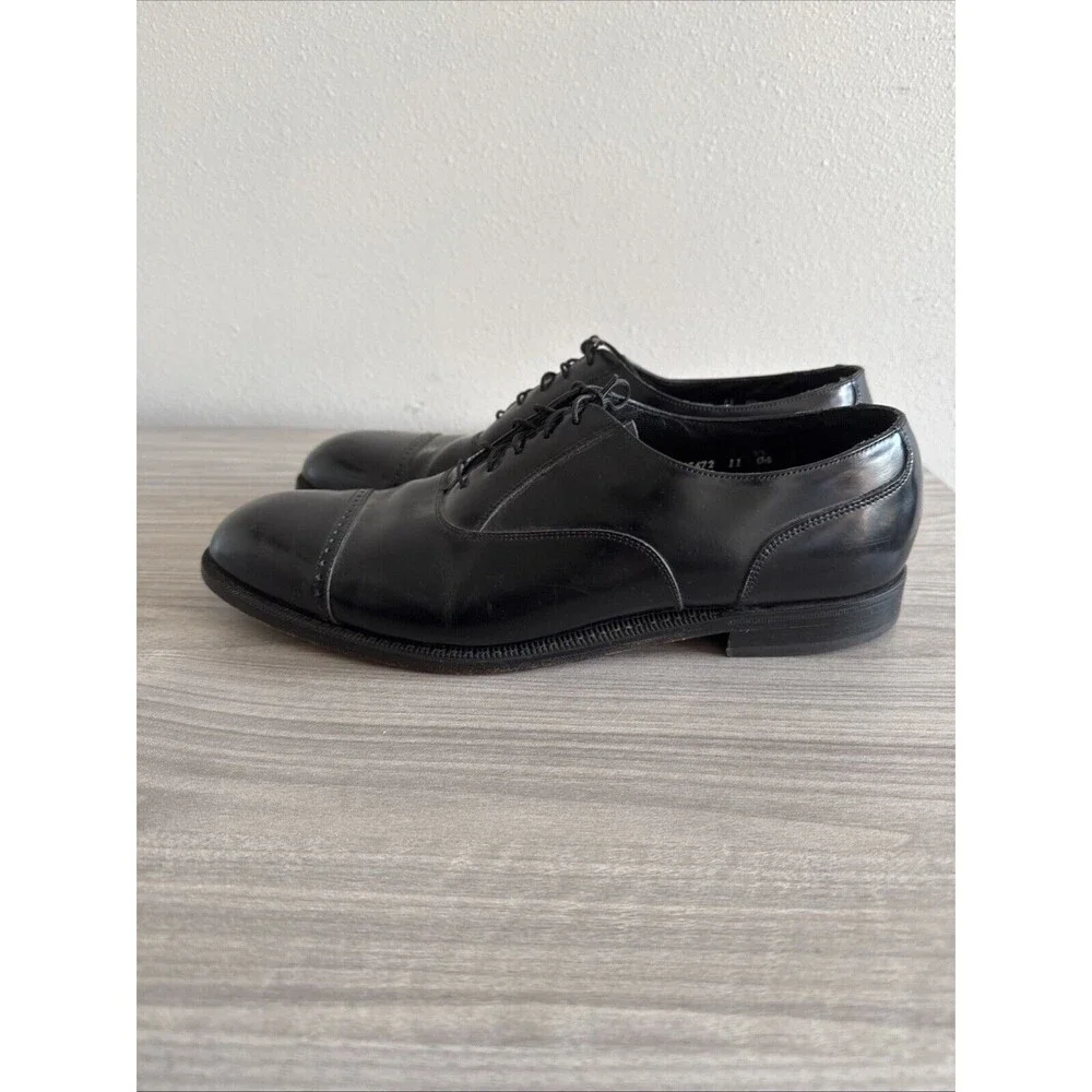 Florsheim Imperial Wing Tip‎ Dress Shoes Black Leather Men’s Size 11 Vintage